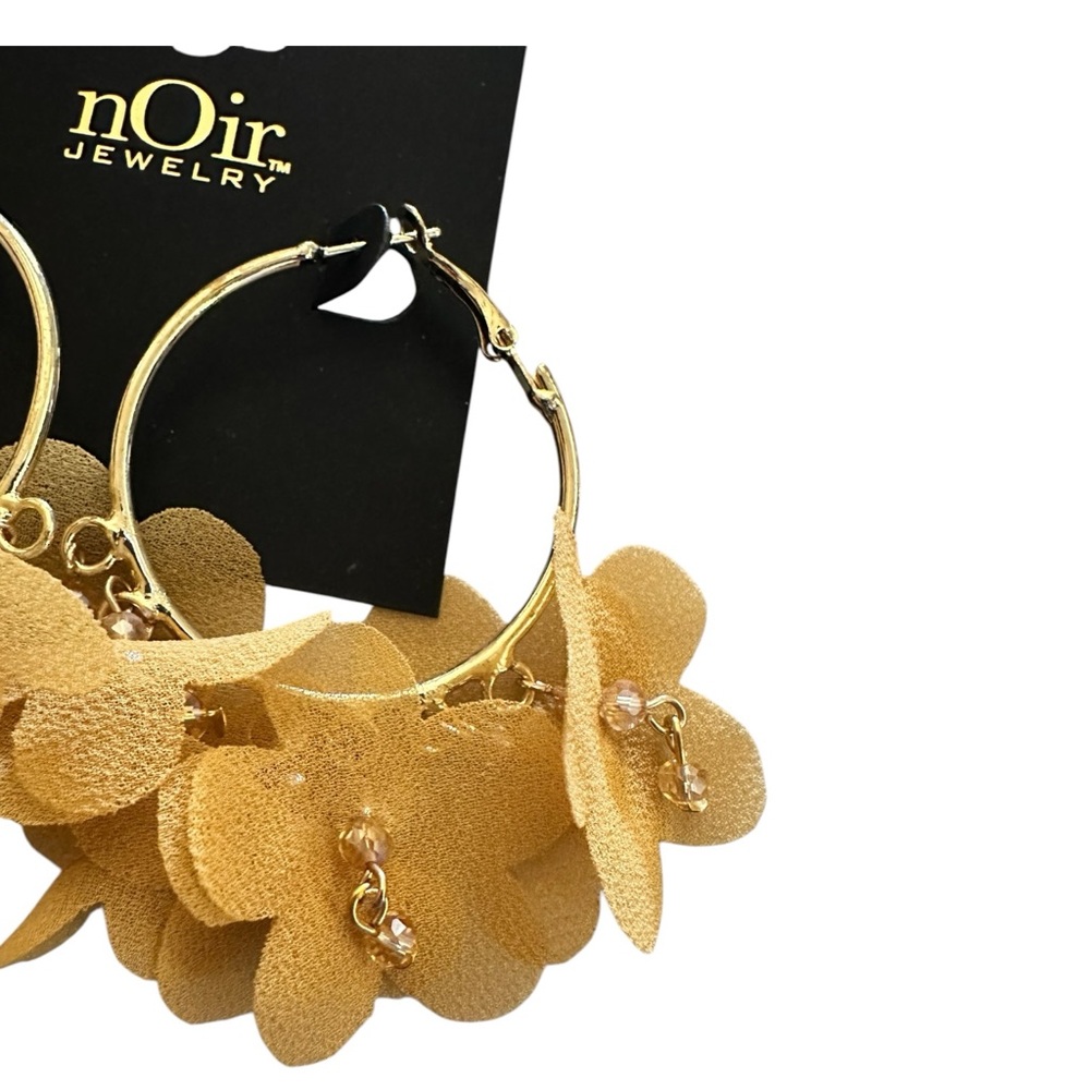 nOir Jewelry Gold Hoop Floral Earrings Mustard Flower Statement - Picture 6 of 8